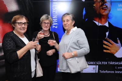 Image in photogallery