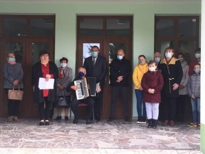 Image in photogallery